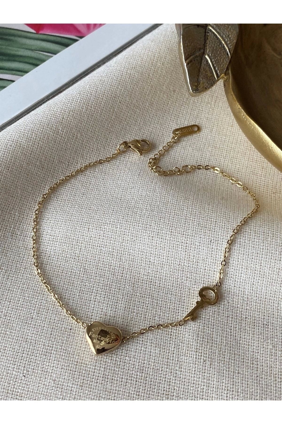 Heart Anklet with Steel Key Motif