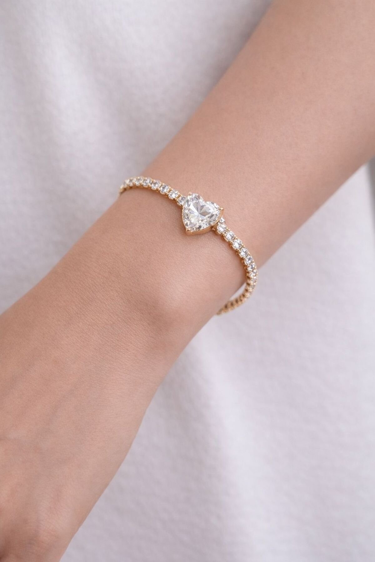 SU YOLU KALPLİ ÇELİK BİLEKLİK