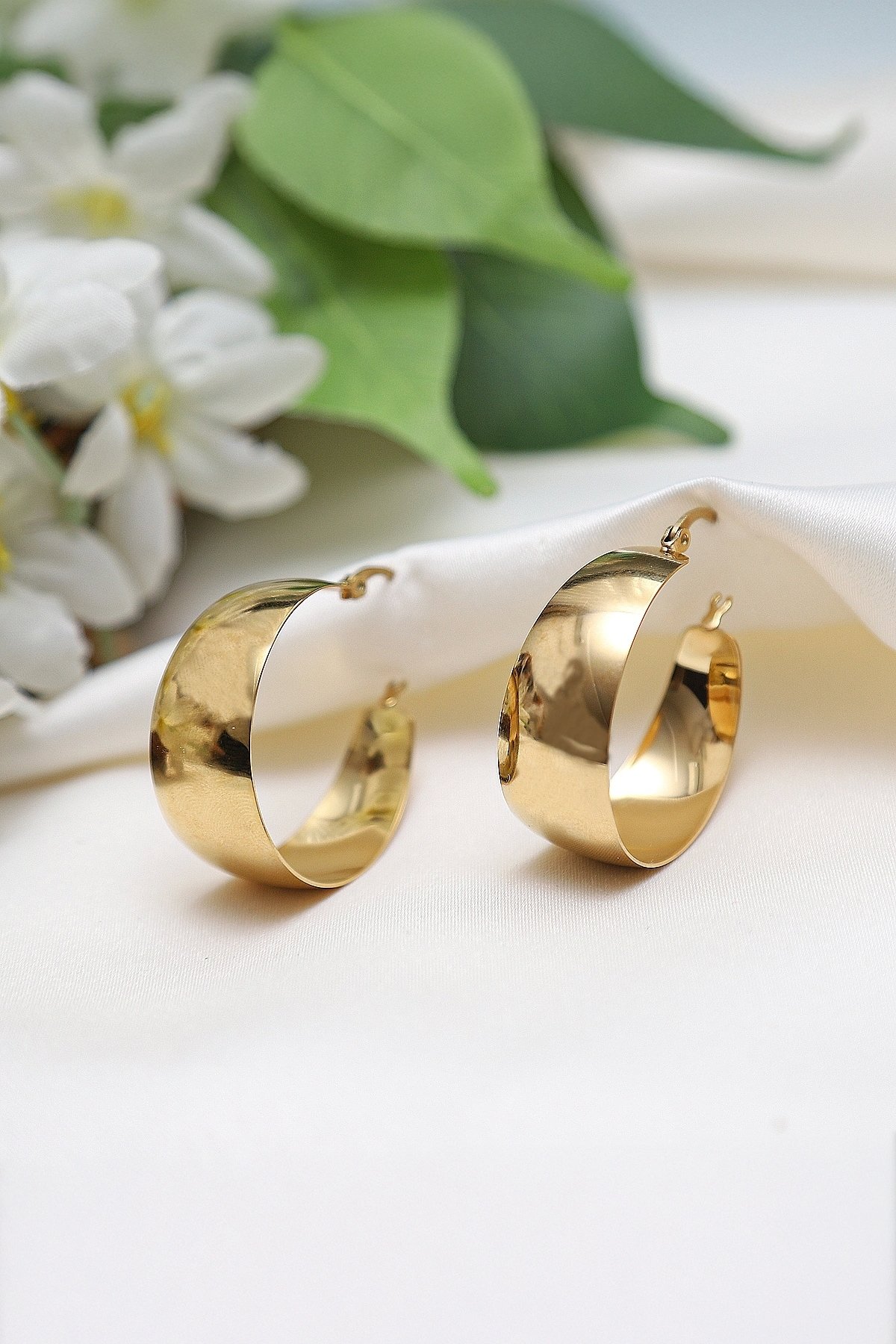 Kesik Gold Halka Küpe