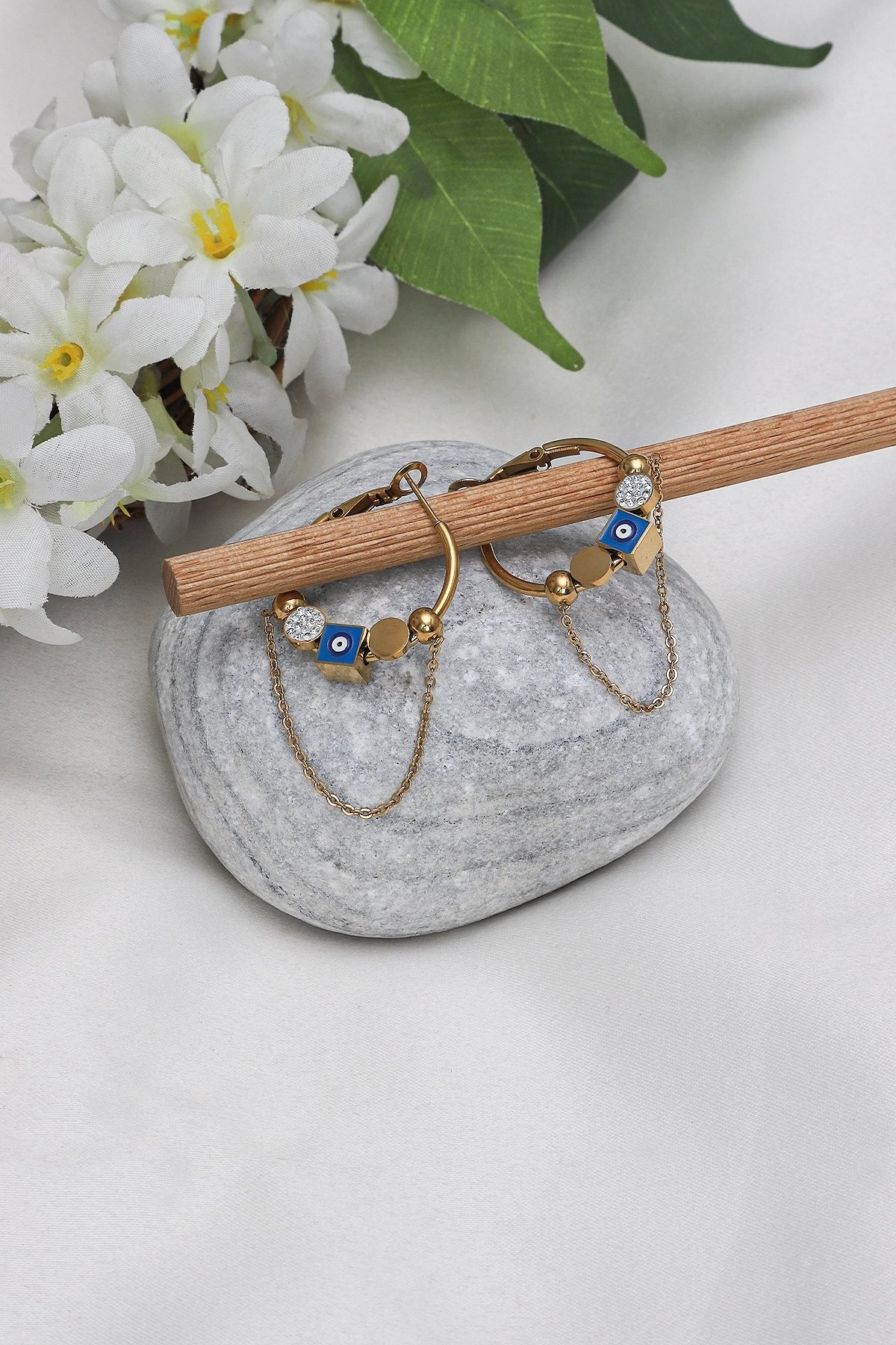 Küp Nazar Boncuklu Çelik Küpe