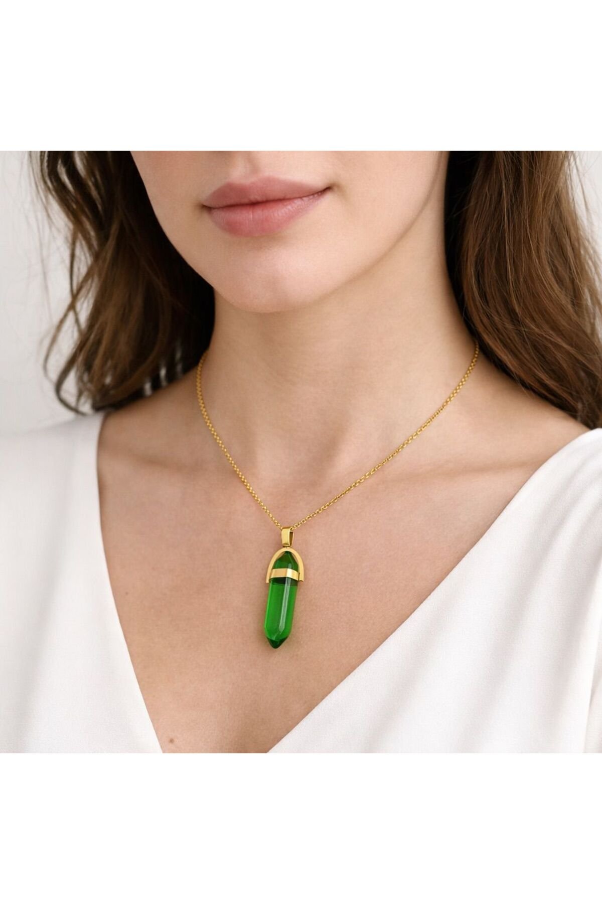 YEŞİL TAŞLI ÇELİK KOLYE