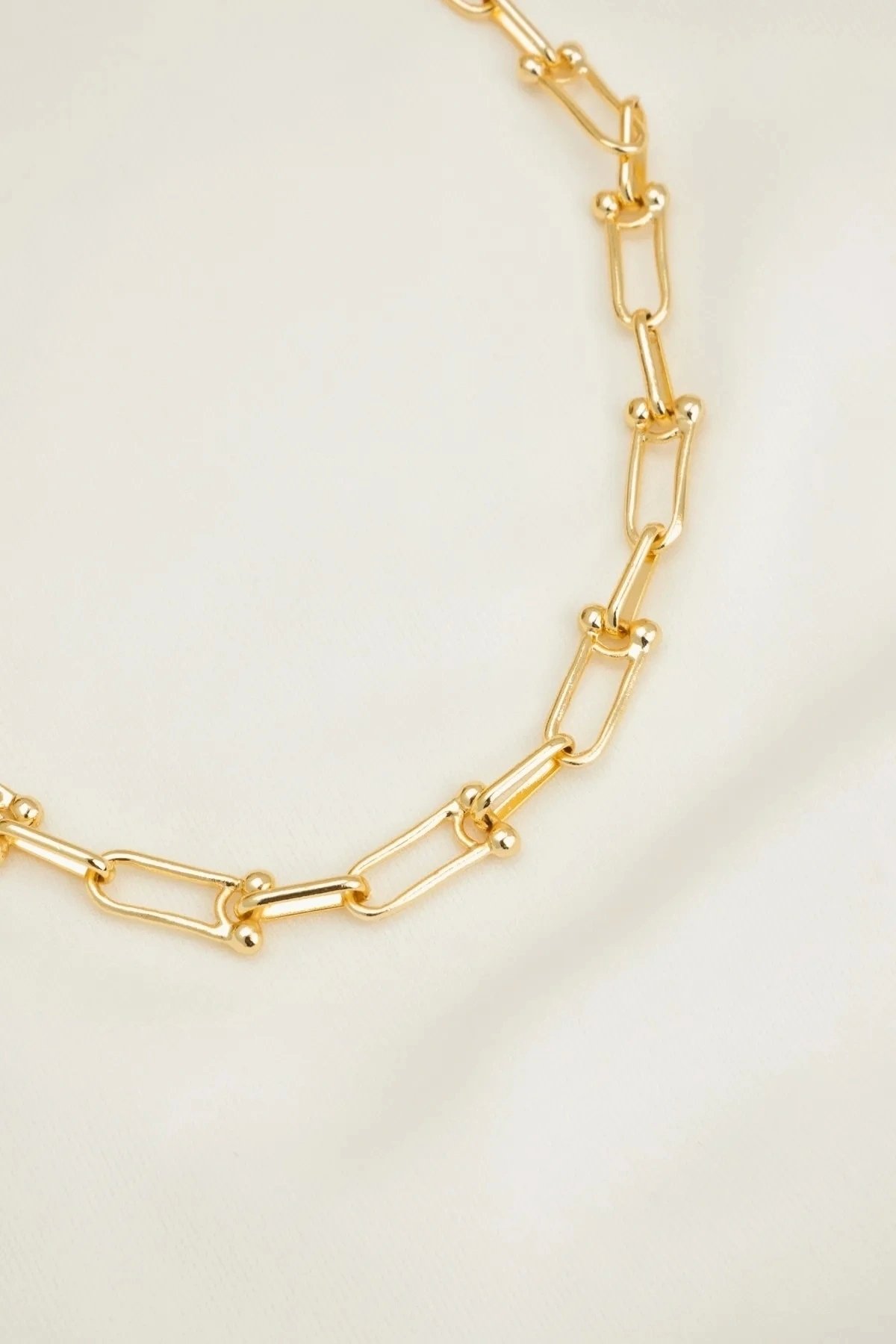 UNİSEX MODEL GOLD KOLYE