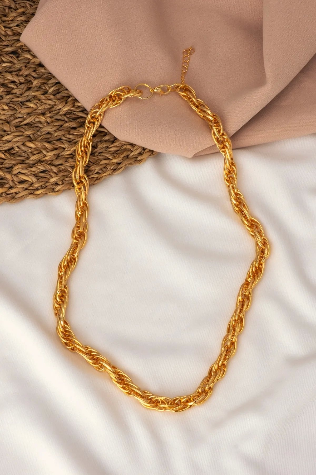 Auger Model Necklace